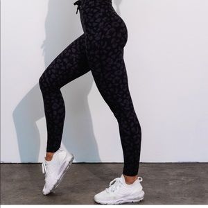 Sarah’s Day x white fox leggings